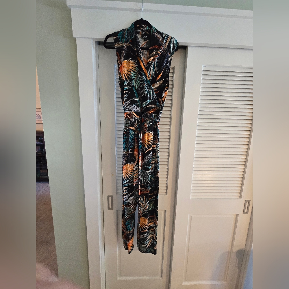 Wallis Tropical Print Jumpsuit Size 10